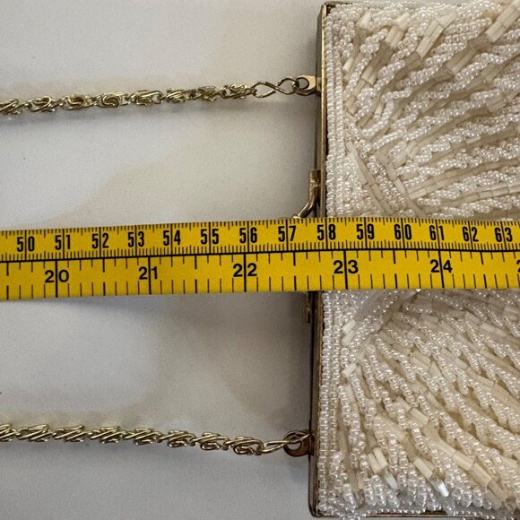 La Regale Hand-Beaded Shell-Shaped Evening Bag Gold Chain Strap Vintage - Picture 9 of 12